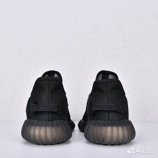 Кроссовки мужские Adidas Yeezy Boost Black