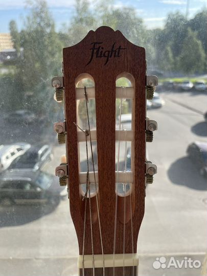 Гиталеле flight gut 350