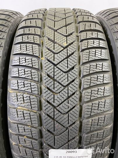 Pirelli Winter Sottozero 3 235/45 R18