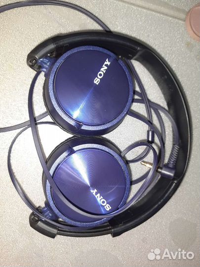 Наушники Sony