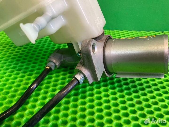 Главный тормозной цилиндр Bmw X5 E70 N57D30A 2012