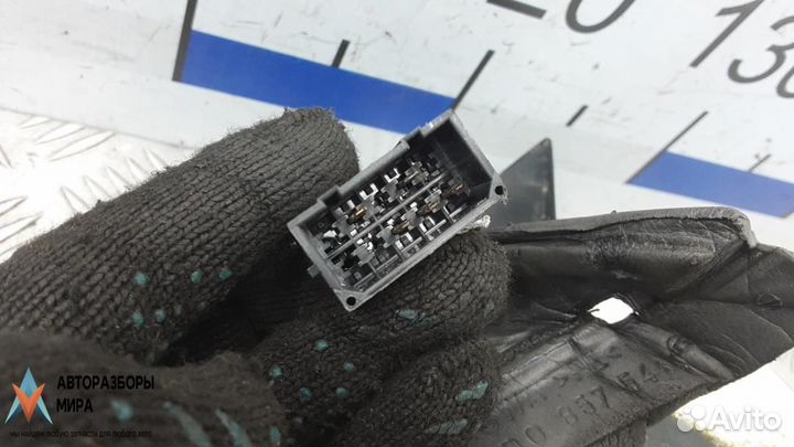 Зеркало наружное правое Audi A4 B5 1997