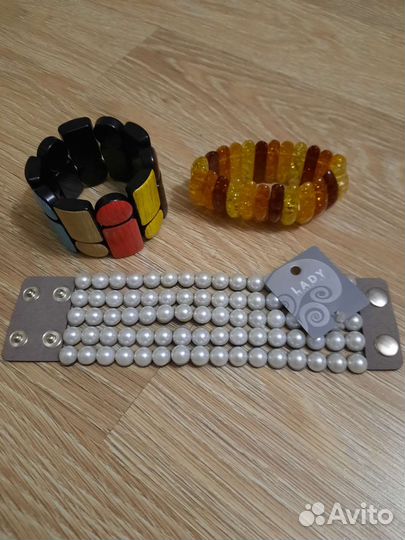 Украшения и аксессуары