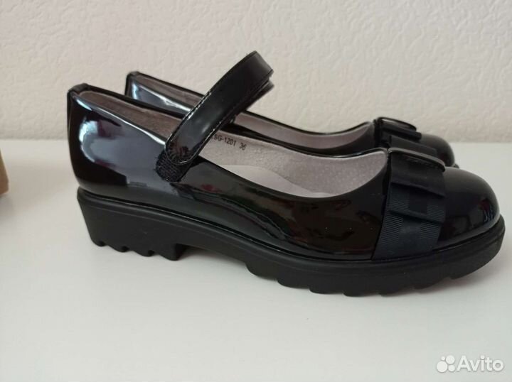 Туфли на девочку 36