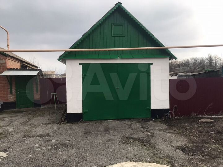 Дом 63 м² на участке 9 сот.