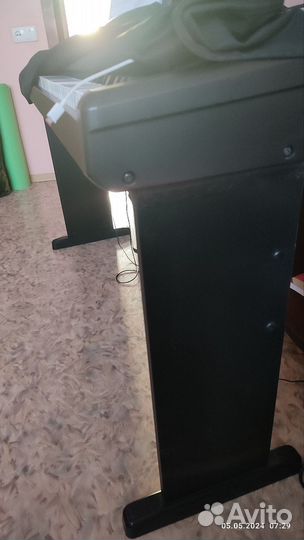 Подставка для пианино