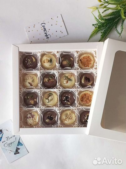 Шоколад ручной работы. Подарок на 1 сентября