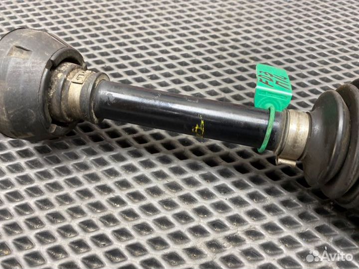 Привод (полуось) в сборе передний левый Honda