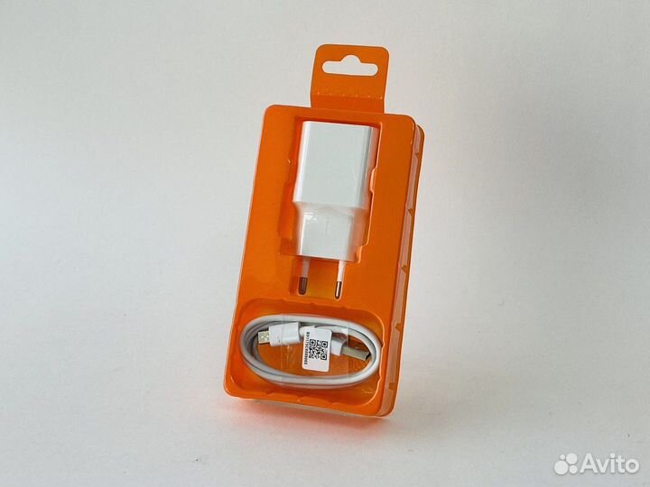 Сетевая зарядка USB для Xiaomi + кабель Micro-USB