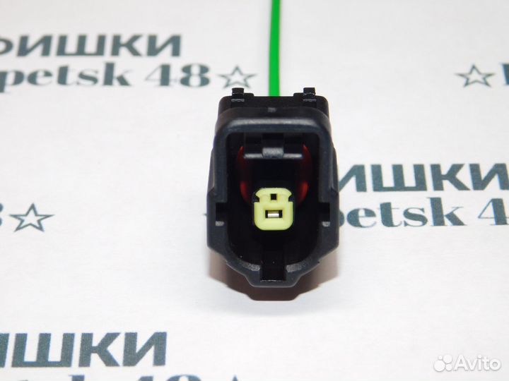 Разъем для датчика давления масла Ford