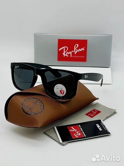 Солнцезащитные очки ray ban