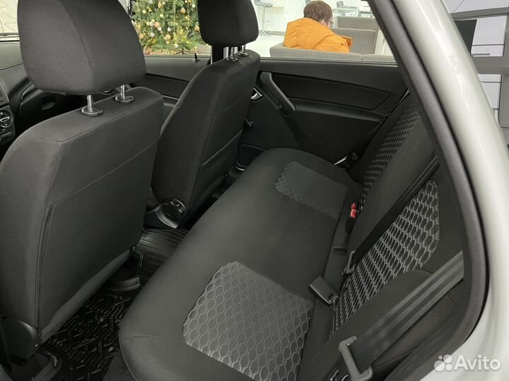 LADA Granta 1.6 МТ, 2024