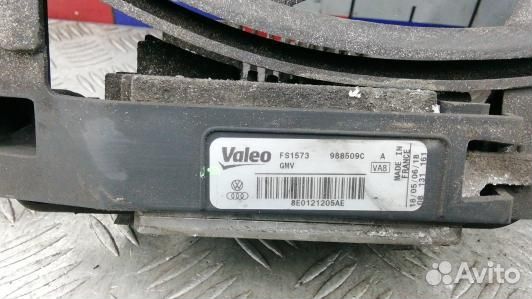 Вентилятор радиатора audi A4 B7 (8DN08KE01)