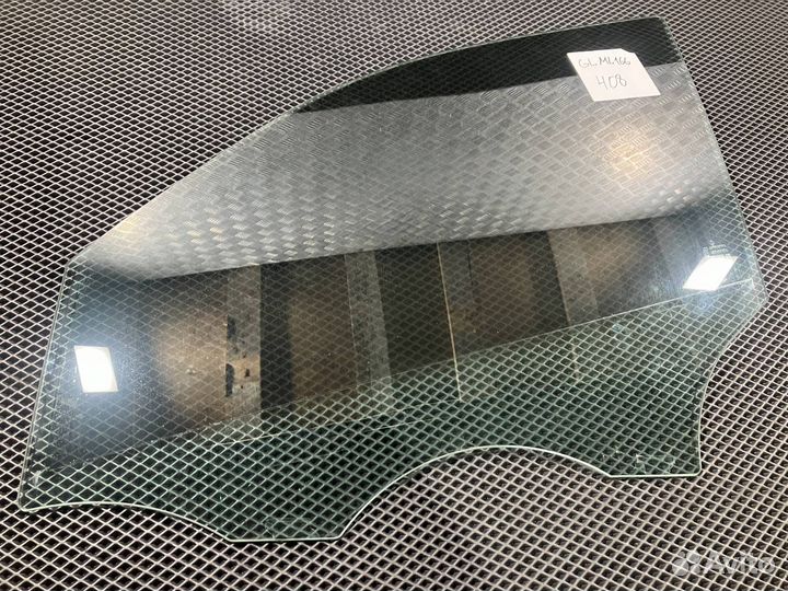 Стекло двери передней левой Mercedes-Benz M-Класс