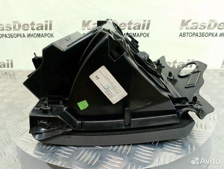 Бардачок Volkswagen Passat B7 cdab 2012