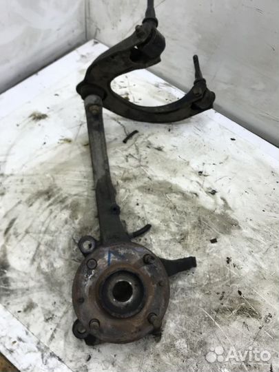 Кулак поворотный передний левый Hyundai Sonata