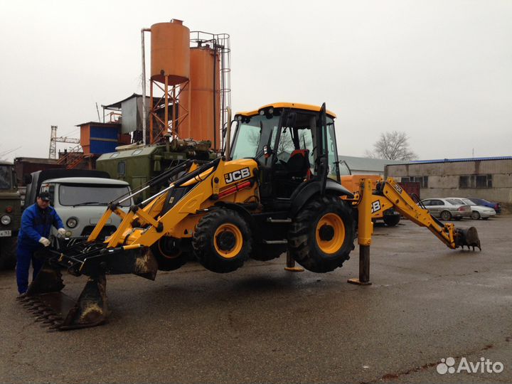 Услуги экскаватора-погрузчика JCB 3CX