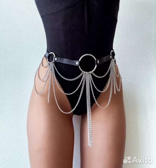 Ремень женский кожаный с цепочками