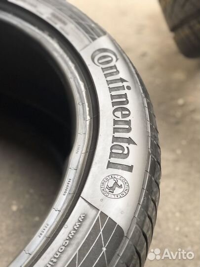 Continental ContiSportContact 5 245/45 R19 и 275/40 R19