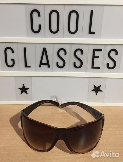 Солнцезащитные очки