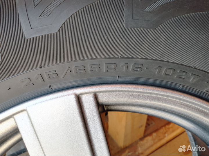 Колёса Cordiant Snow Cross 215/65 R16 на Ниву