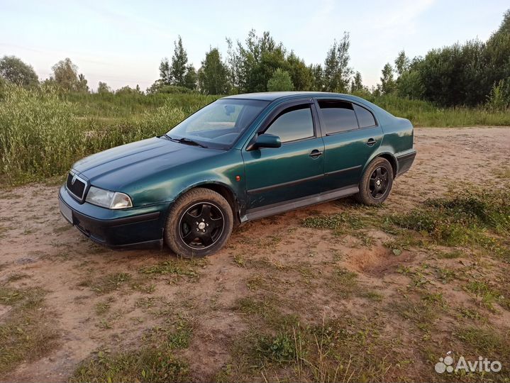 Skoda Octavia 1.8 МТ, 1998, 374 000 км