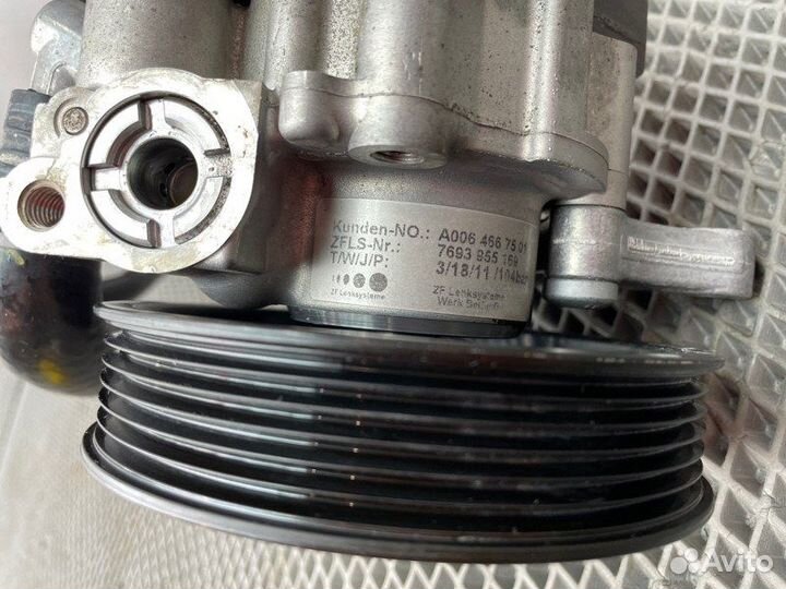 Насос гур Mercedes-Benz C-Class W204 271.860 1.8