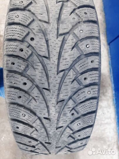 Hankook Winter I'Pike 215/60 R16
