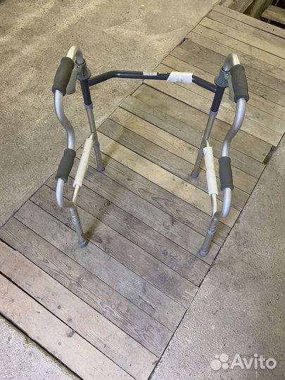 Ходунки для взрослых