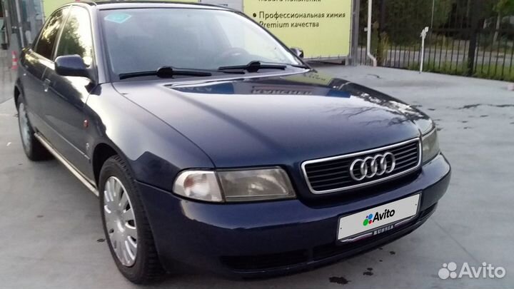 Audi A4 1.8 МТ, 1995, 300 000 км