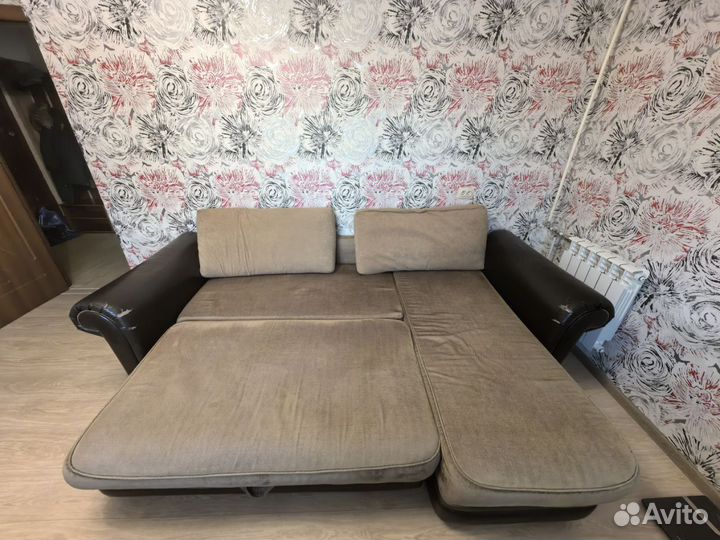 Угловой диван