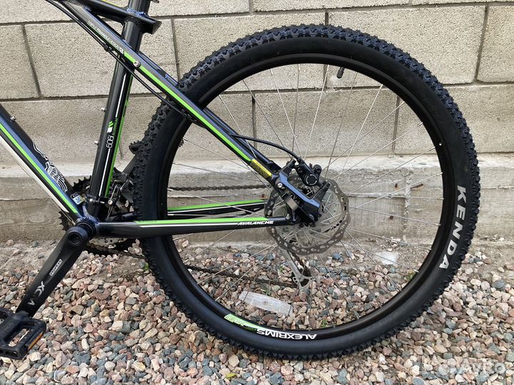 Велосипед GT avalanche sport