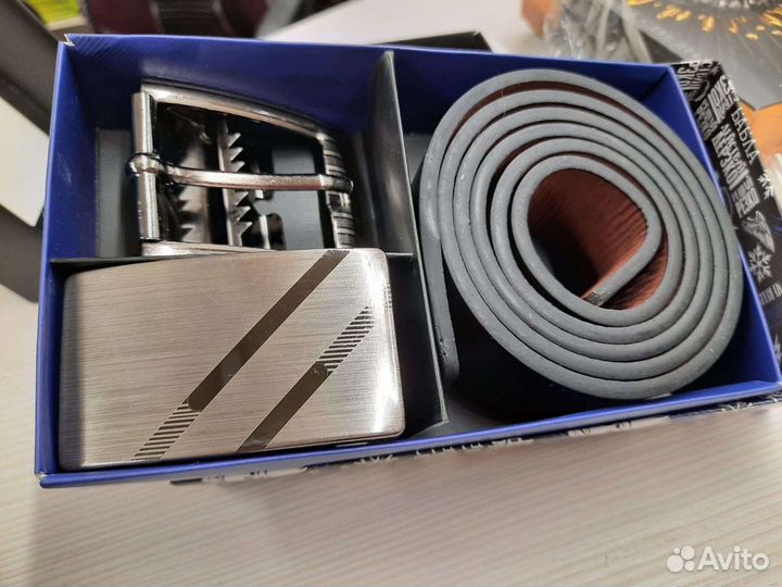 Подарочный набор для мужчин ремень с двумя пряжкам