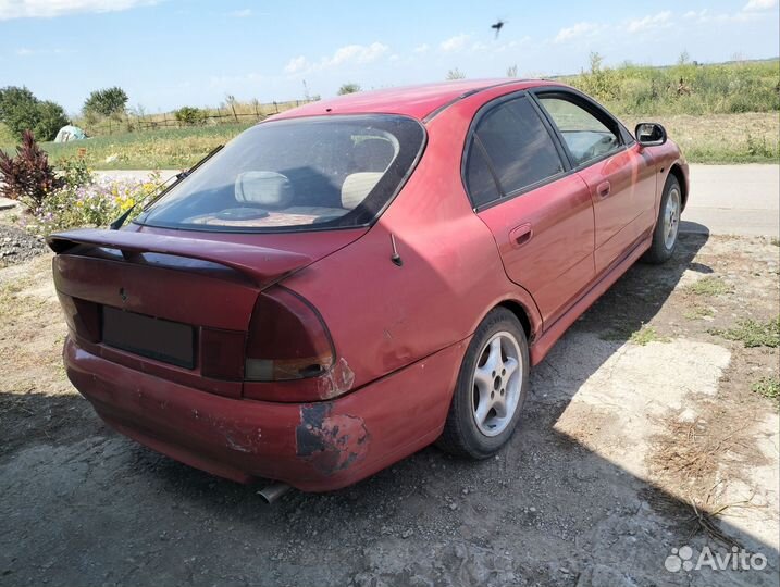 Mitsubishi Carisma 1.8 МТ, 1995, 520 000 км