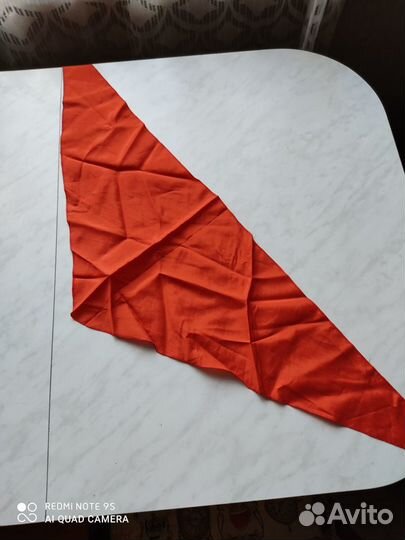 Пионерский галстук