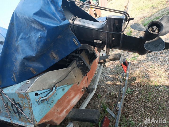 Продам лодку обь 2м