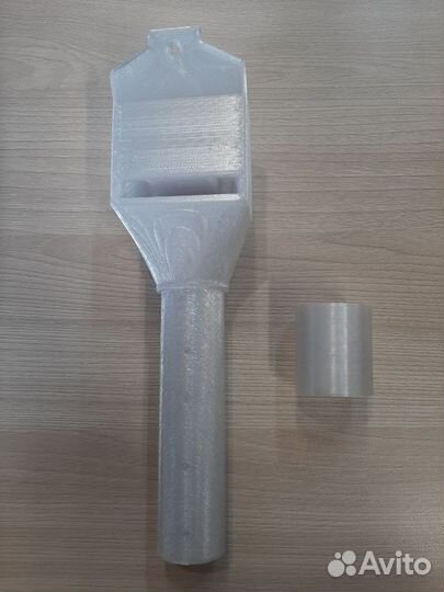 Кронштейн крепления приемопередатчика Hughes 0.74