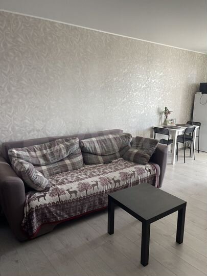 2-к. квартира, 45 м², 9/9 эт.