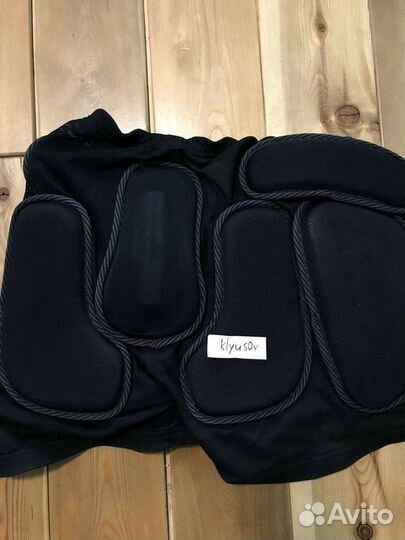 Защитные шорты biont