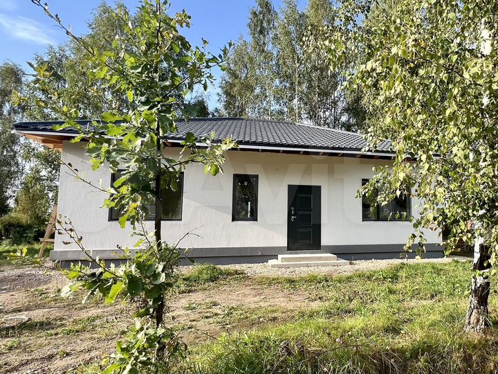 Коттедж 135 м² на участке 11 сот.
