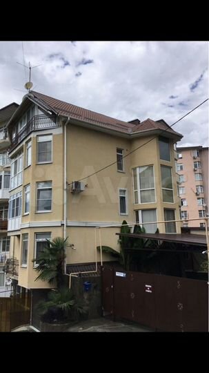 3-к. квартира, 80 м², 2/3 эт.