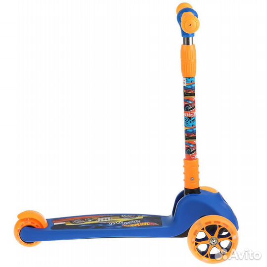 Hot Wheels. Самокат 3-х колёсный, складной Новый