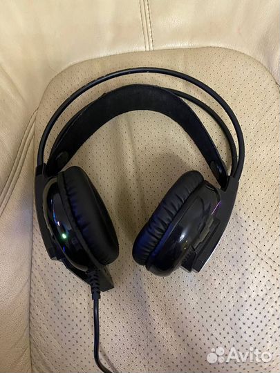Игровые наушники