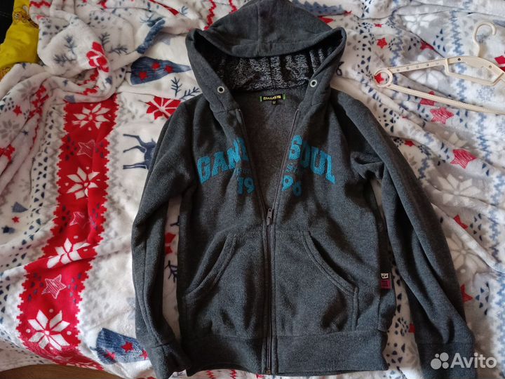Кофта спортивная размер 134