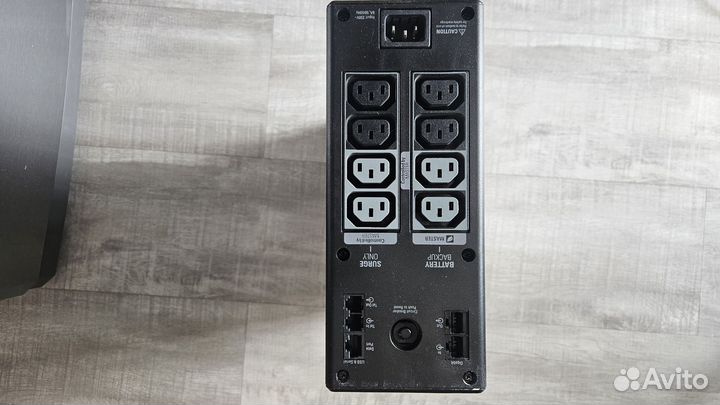 Ибп APC Back-UPS Pro BR900GI