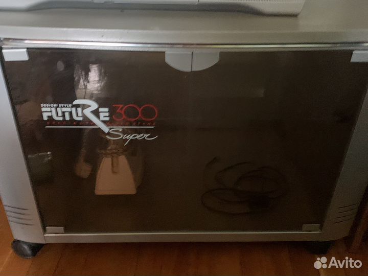 Тумбочка под телевизор