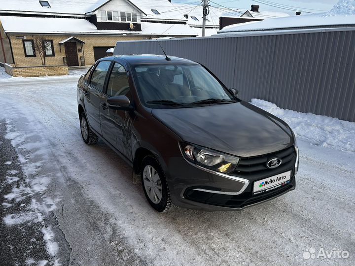 LADA Granta 1.6 МТ, 2024, битый, 17 000 км