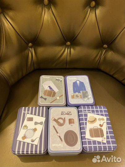 Носки мужские в подарочной коробке с открыткой