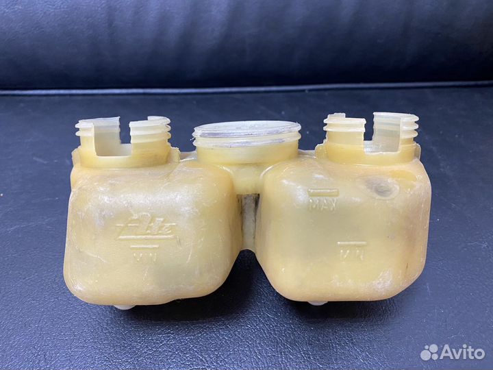 Бачок гтц Мерседес w115/114/123/108/110