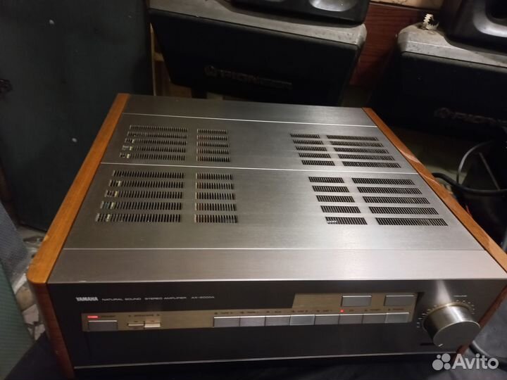 Усилитель Yamaha AX-2000a